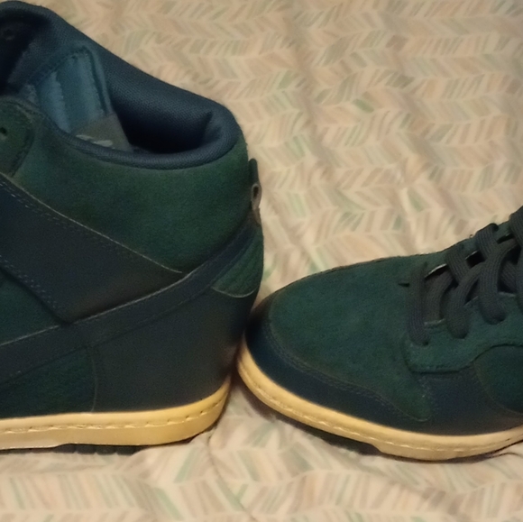 Nike Dunk Sky Hi Dark Sea Green Hidden Hedge Sneaker size 9.5 - Picture 6 of 11